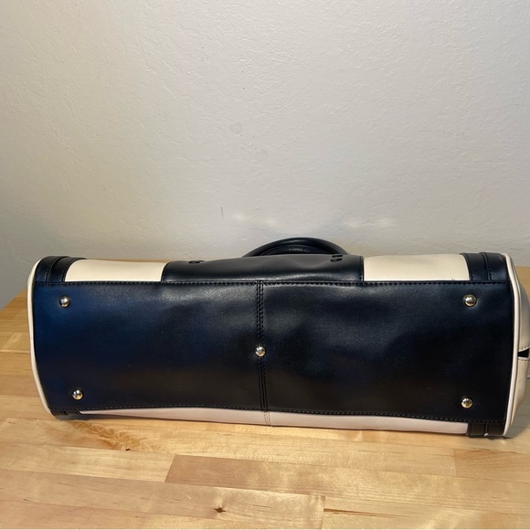 CHARLES JOURDAN Leather Satchel - Picture 5 of 14